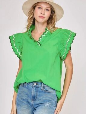 Umgee Bright Green Scallop Trim Flutter Sleeve Top